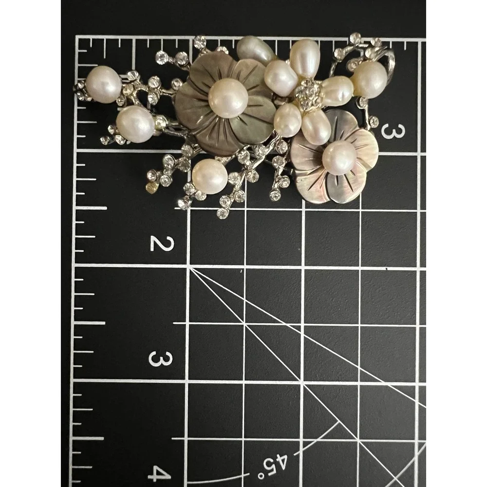 Vintage Floral Mother of Pearl Faux Pearl Rhinestone Brooch Pin 3